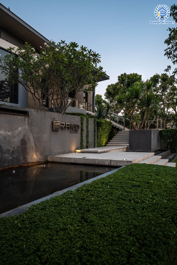 บ้านเดี่ยวมือสองนนทบุรี โครงการ ชัยพฤกษ์ ปิ่นเกล้า-กาญจนาฯ ถนนเมน วิวสวย หลังมุม จากแบรนด์คุณภาพ LH เนื้อที่ 75.8 ตร.ว. ฟังก์ชัน 3 ห้องนอน 3 ห้องน้ำ 1 ห้องอเนกประสงค์ จอดรถได้ 2 คัน บนทำเลศักยภาพ ใกล้เซ็นทรัลเวสต์เกต ทางด่วน "กาญจนาภิเษก" รถไฟฟ้าสายสีม่วง "สถานีตลาดบางใหญ่"